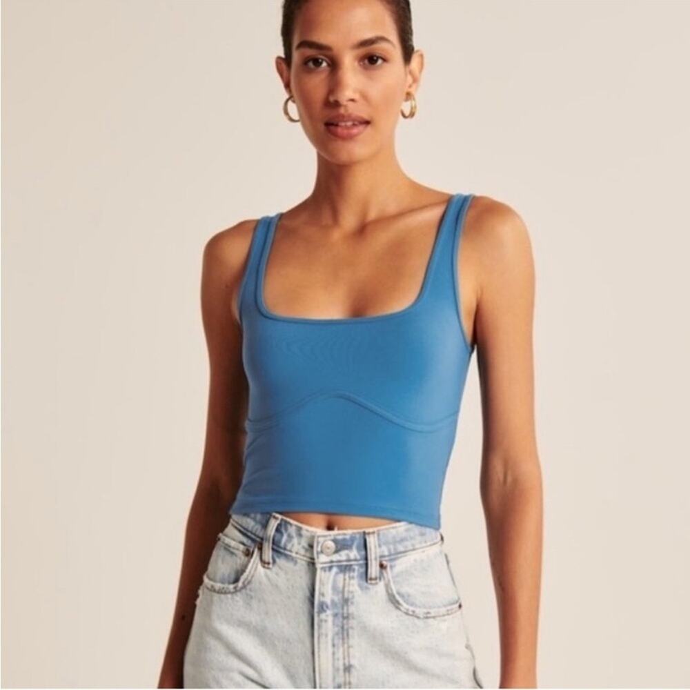 NWOT Abercrombie & fitch soft collection crop size XL